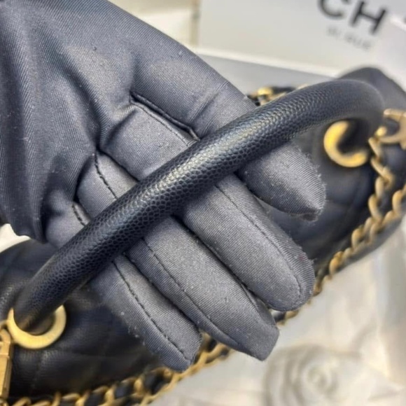 Chanel Coco - Picture 11 of 12